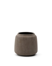 Load image into Gallery viewer, Lira terracotta-effect planter Ø53cm