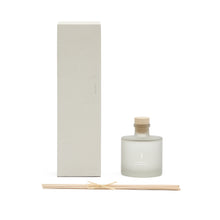 Load image into Gallery viewer, 200ml Soft Jasmin fragrance reed diffuser - image 2