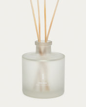 Load image into Gallery viewer, 200ml Soft Jasmin fragrance reed diffuser - image 6