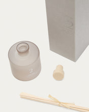 Load image into Gallery viewer, 100ml Sweet Vanilla fragrance reed diffuser - image 5