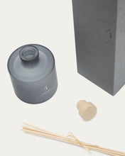 Load image into Gallery viewer, 200ml Cozy Cashmere fragrance reed diffuser - image 5