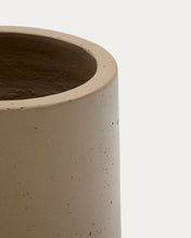 Load image into Gallery viewer, Calun beige cement planter Ø 32cm - image 4