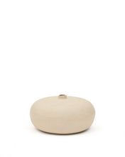 Load image into Gallery viewer, Nivala papier-mâché vase 15.5cm