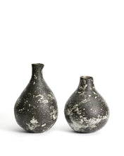 Load image into Gallery viewer, Orelin ceramic vase in black and white 39 cm - image 2