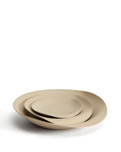 Load image into Gallery viewer, Ebenor beige ceramic centerpiece Ø 53 cm - image 2