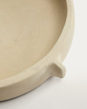 Load image into Gallery viewer, Mireni papier-mâché centrepiece beige Ø 22,5 cm - image 5