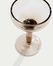 Load image into Gallery viewer, Vinea wine glass made of brown recycled glass - image 5