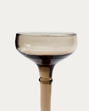 Load image into Gallery viewer, Vinea wine glass made of brown recycled glass - image 6