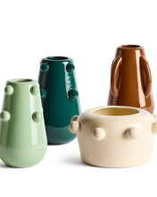 Load image into Gallery viewer, Odra vase in light green ceramic with glossy finish 25.5cm - image 2