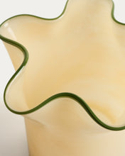 Load image into Gallery viewer, Endasi yellow glass vase 19.5cm - image 5