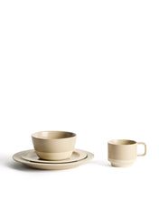 Load image into Gallery viewer, Doren beige ceramic plate - image 2