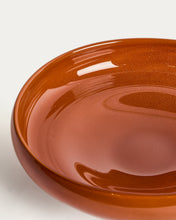 Load image into Gallery viewer, Denuo red glass centrepiece Ø34cm - image 4
