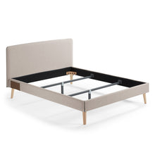 Load image into Gallery viewer, Dyla bed cover for a 150 x 190 cm mattress in beige - image 3