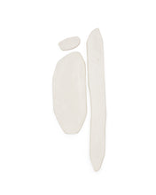Load image into Gallery viewer, Siluna set of 3 elongated wall panels in white papier-mâché - image 4