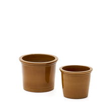 Load image into Gallery viewer, Presili set of 2 ceramic planters with glazed mustard finish Ø 37 / 47 cm