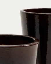 Load image into Gallery viewer, Rotja set of 3 terracotta planters with glazed garnet finish Ø 26 / 35 / 47 cm - image 3