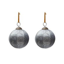 Load image into Gallery viewer, Blama set of 2 Christmas baubles made of silver recycled glass, Ø 10 cm