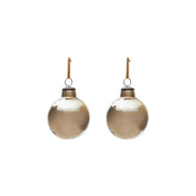 Load image into Gallery viewer, Piril set of 2 Christmas baubles made of brown recycled glass, Ø 10 cm