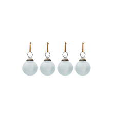 Load image into Gallery viewer, Talve set of 4 Christmas baubles made of white recycled glass, Ø 6 cm