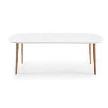 Load image into Gallery viewer, Oqui extendable oval table with an oak veneer and solid wood legs, Ø 160 (260) x 100 cm - image 4
