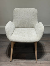 Load image into Gallery viewer, Porto Chair