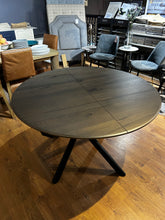 Load image into Gallery viewer, Round Extendable Dining Table