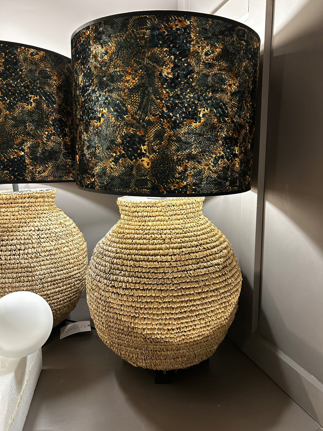 Rattan Base Table Lamp