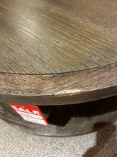 Load image into Gallery viewer, Round Wood Coffee Table