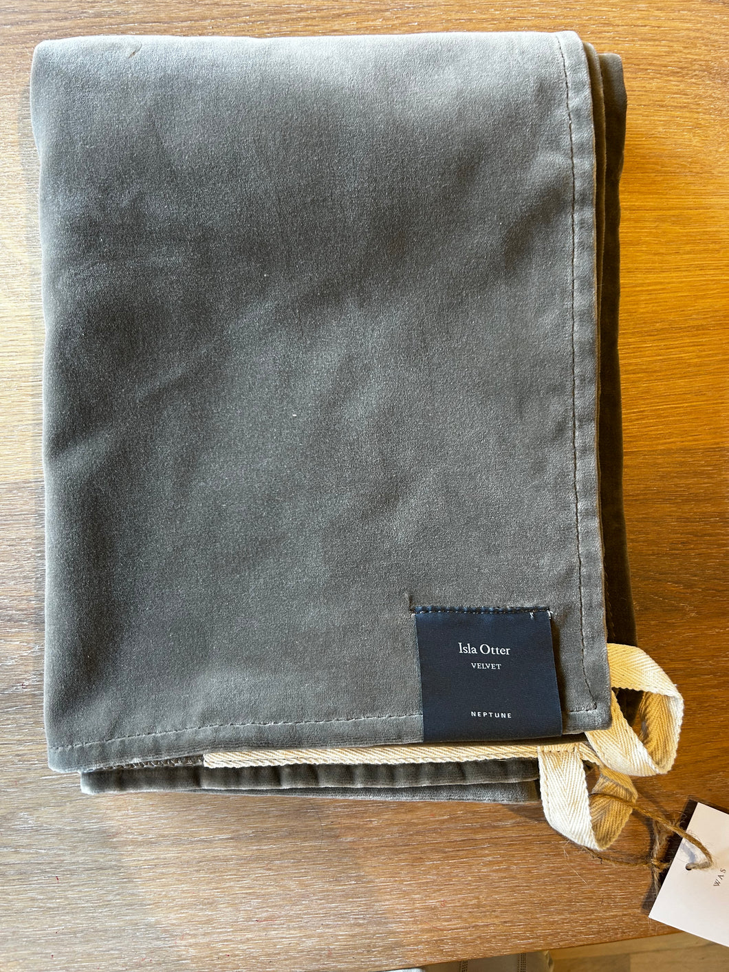Neptune Fabric Flag - Isla Otter Velvet