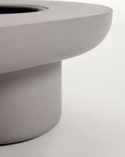 Load image into Gallery viewer, Taimi concrete outdoor coffee table Ø 140 x 60 cm - image 8