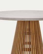 Load image into Gallery viewer, Alcaufar round outdoor table made of solid teak wood and grey cement Ø 120 cm - image 6