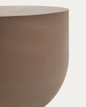 Load image into Gallery viewer, Garbet round coffee table in brown concrete Ø 60cm - image 4