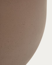 Load image into Gallery viewer, Garbet round coffee table in brown concrete Ø 60cm - image 6