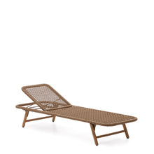 Load image into Gallery viewer, Dandara sun lounger in steel, beige rope and legs in solid FSC 100% acacia wood - image 7