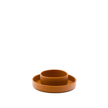 Load image into Gallery viewer, Lili plate and bowl set in orange silicone