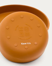 Load image into Gallery viewer, Lili plate and bowl set in orange silicone - image 8