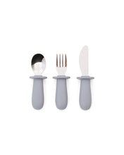 Load image into Gallery viewer, Lili knife, fork and spoon set in pink silicone - image 2