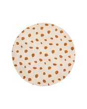 Load image into Gallery viewer, Tandani beige cotton round rug with orange cheetah design Ø 100cm