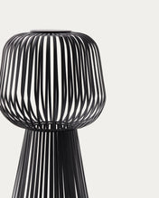 Load image into Gallery viewer, Reiba black metal solar floor lamp - image 4