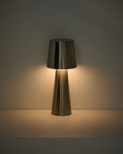 Load image into Gallery viewer, Arenys large table lamp in metal with a shiny silver finish - image 3