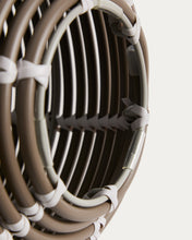 Load image into Gallery viewer, Garoina outdoor solar LED table lamp in taupe synthetic rattan Ø25cm - image 9