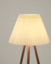 Load image into Gallery viewer, Benicarlo floor lamp in solid rubber wood with a natural, beige finish, UK - image 4