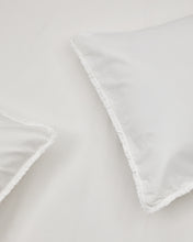 Load image into Gallery viewer, Sifinia ecru duvet and pillow cover set, 100% cotton percale fringes, 150 cm bed - image 7