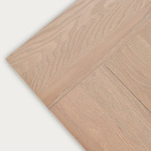 Load image into Gallery viewer, Balmoral 6-10 Seater Extendable Dining Table, Natural Oak