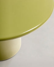 Load image into Gallery viewer, Albanella coffee table in cement with glossy green finish Ø110cm - image 7