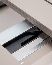 Load image into Gallery viewer, Izola extendable outdoor table in aluminium with taupe finish 220 (280) x 100 cm - image 15