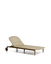 Load image into Gallery viewer, Alipa sun lounger in FSC 100% solid acacia wood and ecru rope cord - image 3