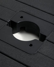 Load image into Gallery viewer, Alfaz cantilever parasol base in black plastic 98 x 98 cm - image 3