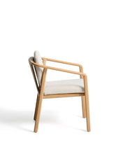 Load image into Gallery viewer, Sirte stackable outdoor chair in aluminium with wood-effect finish and ecru rope cord - image 2