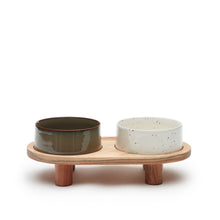 Load image into Gallery viewer, Dumbi set of 2 pet food and water bowls with support in white and brown Ø 14 cm FSC 100%